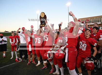 Thumbnail 2 in Eaton vs. Lamar (CHSAA 2A State FInal) photogallery.