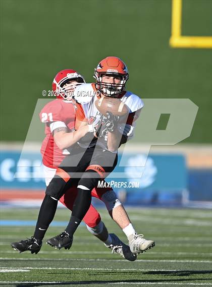 Thumbnail 2 in Eaton vs. Lamar (CHSAA 2A State FInal) photogallery.