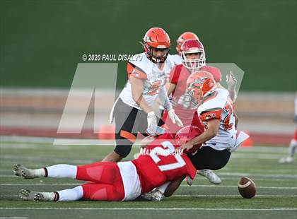 Thumbnail 2 in Eaton vs. Lamar (CHSAA 2A State FInal) photogallery.