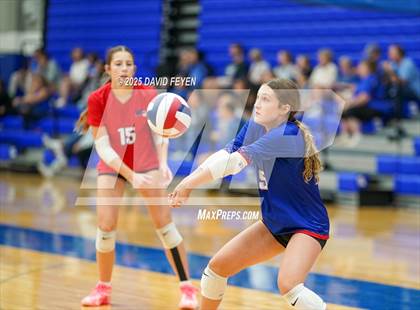 Thumbnail 1 in Kettle Moraine vs Wisconsin Lutheran (Waukesha West GVB JV1 Invitational) photogallery.