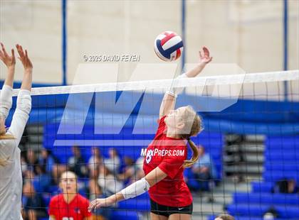 Thumbnail 3 in Kettle Moraine vs Wisconsin Lutheran (Waukesha West GVB JV1 Invitational) photogallery.