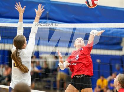 Thumbnail 3 in Kettle Moraine vs Wisconsin Lutheran (Waukesha West GVB JV1 Invitational) photogallery.