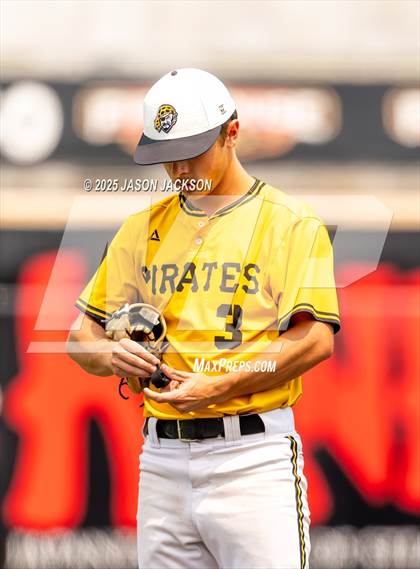Thumbnail 2 in Uwharrie Charter Academy vs. Perquimans (NCHSAA 1A Final Game 2) photogallery.