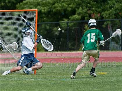 Thumbnail 3 in Bishop Hendricken vs. Moses Brown (RIIL D1 Final) photogallery.