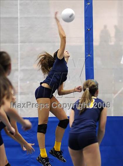 Thumbnail 2 in Oak Ridge vs. Nevada Union (CIF SJS D1 Final) photogallery.