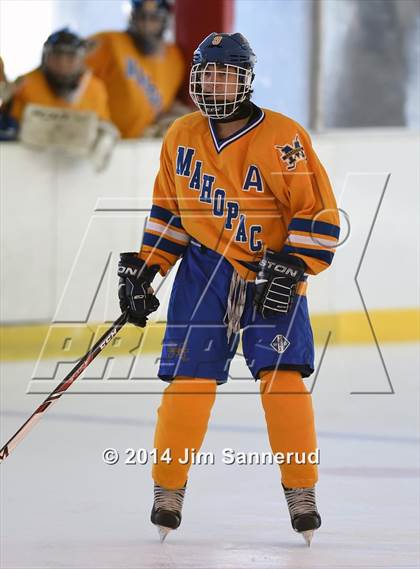 Thumbnail 1 in Harvey vs Mahopac (Guy Mathews Invitational Tournament) photogallery.