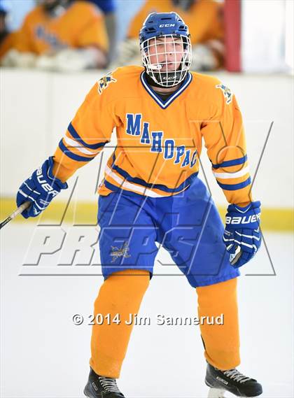 Thumbnail 2 in Harvey vs Mahopac (Guy Mathews Invitational Tournament) photogallery.
