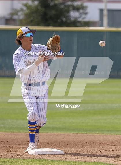 Thumbnail 1 in Taft vs. Liberty photogallery.