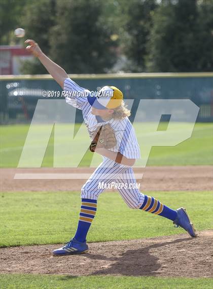 Thumbnail 1 in Taft vs. Liberty photogallery.