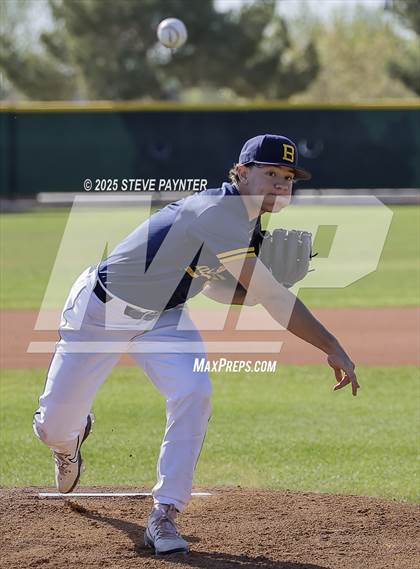 Thumbnail 3 in Bend vs Omaha Westview (Coach Bob Invitational) photogallery.