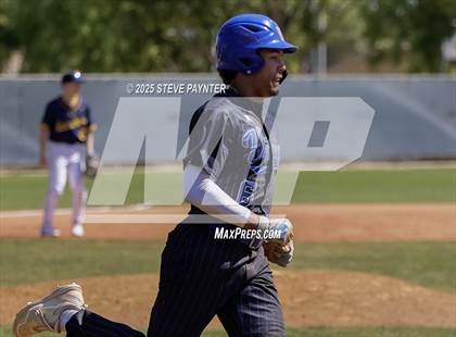 Thumbnail 1 in Bend vs Omaha Westview (Coach Bob Invitational) photogallery.