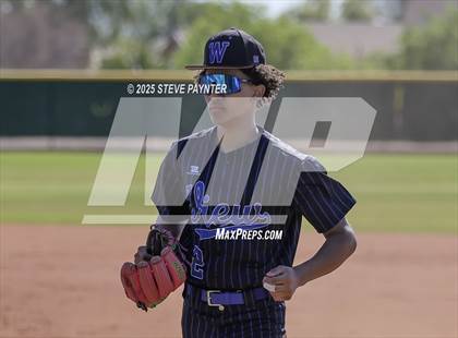 Thumbnail 3 in Bend vs Omaha Westview (Coach Bob Invitational) photogallery.