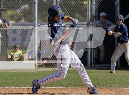 Thumbnail 2 in Bend vs Omaha Westview (Coach Bob Invitational) photogallery.