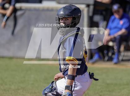 Thumbnail 1 in Bend vs Omaha Westview (Coach Bob Invitational) photogallery.