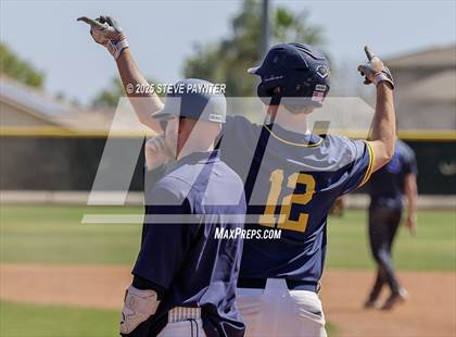 Thumbnail 1 in Bend vs Omaha Westview (Coach Bob Invitational) photogallery.