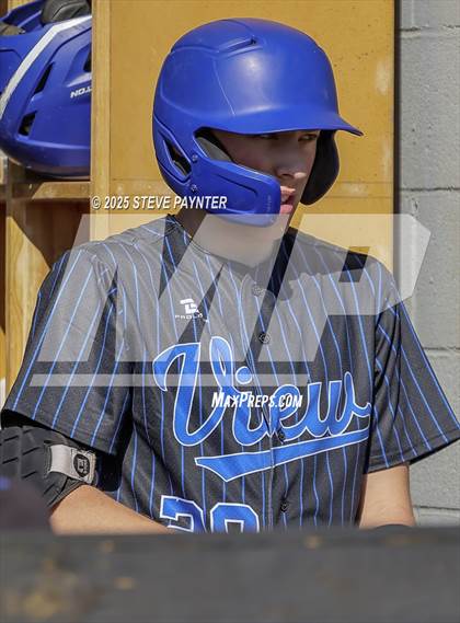 Thumbnail 3 in Bend vs Omaha Westview (Coach Bob Invitational) photogallery.