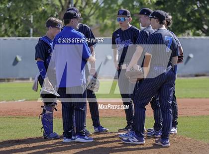 Thumbnail 3 in Bend vs Omaha Westview (Coach Bob Invitational) photogallery.