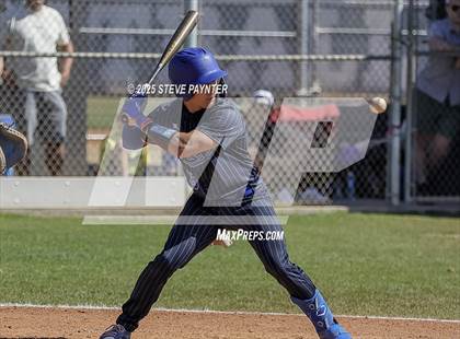 Thumbnail 3 in Bend vs Omaha Westview (Coach Bob Invitational) photogallery.
