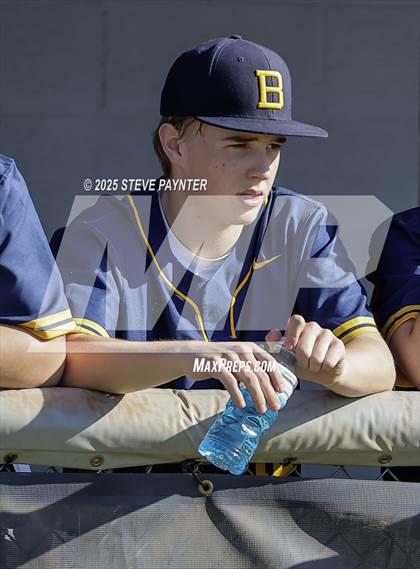Thumbnail 3 in Bend vs Omaha Westview (Coach Bob Invitational) photogallery.