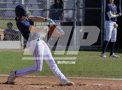 Thumbnail 3 in Bend vs Omaha Westview (Coach Bob Invitational) photogallery.