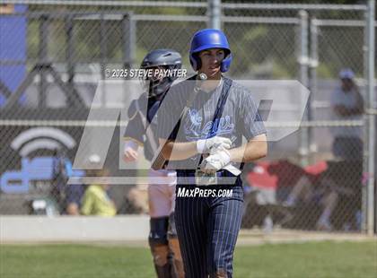 Thumbnail 2 in Bend vs Omaha Westview (Coach Bob Invitational) photogallery.