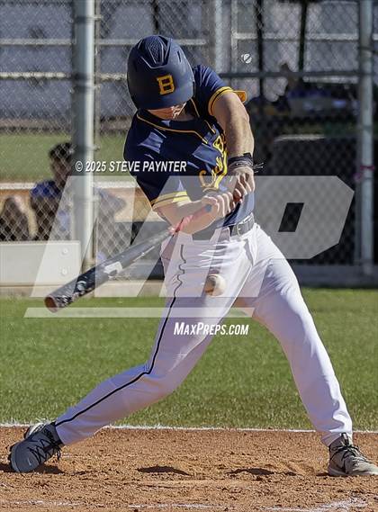 Thumbnail 1 in Bend vs Omaha Westview (Coach Bob Invitational) photogallery.