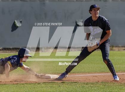 Thumbnail 3 in Bend vs Omaha Westview (Coach Bob Invitational) photogallery.