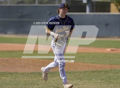 Thumbnail 3 in Bend vs Omaha Westview (Coach Bob Invitational) photogallery.