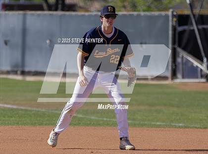 Thumbnail 3 in Bend vs Omaha Westview (Coach Bob Invitational) photogallery.