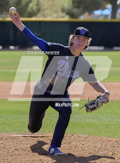 Thumbnail 3 in Bend vs Omaha Westview (Coach Bob Invitational) photogallery.