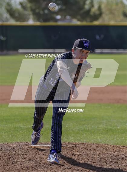 Thumbnail 1 in Bend vs Omaha Westview (Coach Bob Invitational) photogallery.