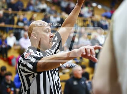 Thumbnail 2 in Noblesville vs Avon photogallery.