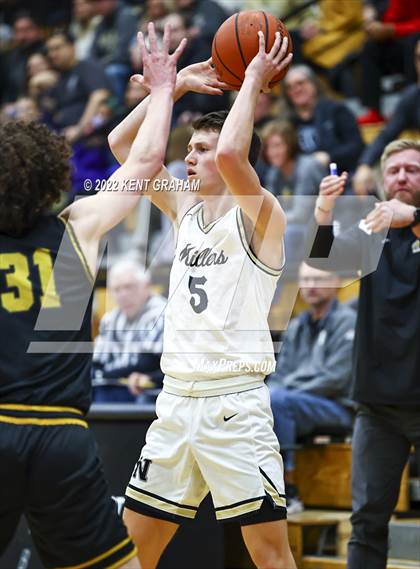 Thumbnail 2 in Noblesville vs Avon photogallery.