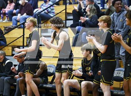 Thumbnail 1 in Noblesville vs Avon photogallery.