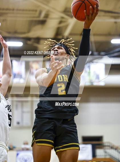 Thumbnail 1 in Noblesville vs Avon photogallery.