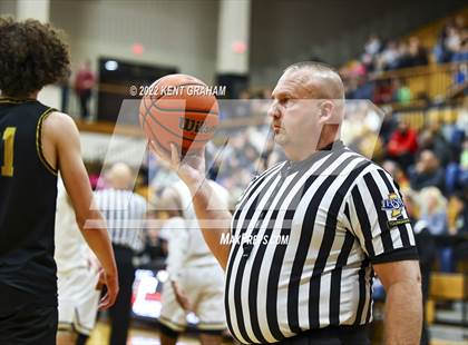 Thumbnail 2 in Noblesville vs Avon photogallery.