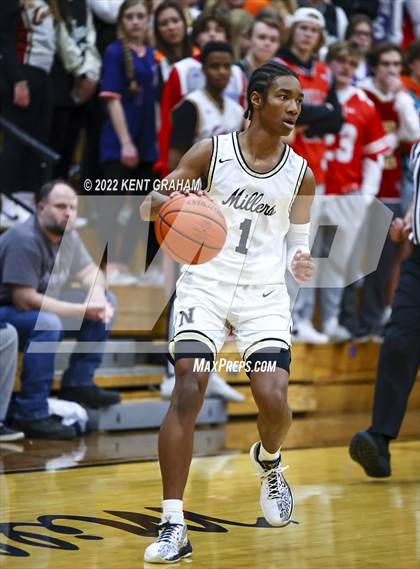 Thumbnail 2 in Noblesville vs Avon photogallery.