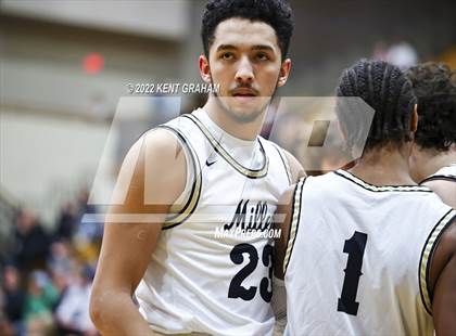 Thumbnail 3 in Noblesville vs Avon photogallery.