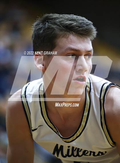 Thumbnail 1 in Noblesville vs Avon photogallery.