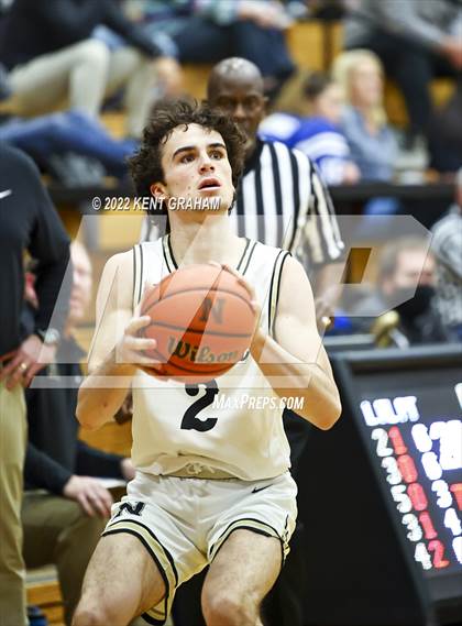 Thumbnail 3 in Noblesville vs Avon photogallery.