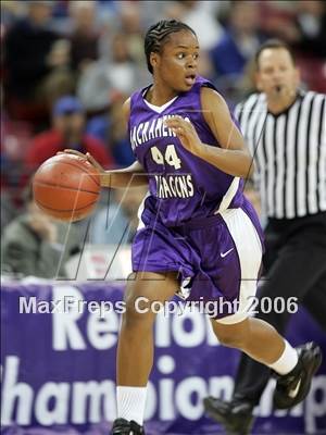 Thumbnail 2 in Sacramento vs St. Ignatius (CIF NorCal D3 Final) photogallery.