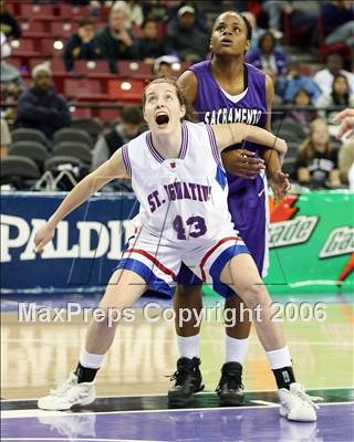 Thumbnail 3 in Sacramento vs St. Ignatius (CIF NorCal D3 Final) photogallery.