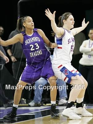 Thumbnail 2 in Sacramento vs St. Ignatius (CIF NorCal D3 Final) photogallery.