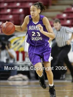 Thumbnail 1 in Sacramento vs St. Ignatius (CIF NorCal D3 Final) photogallery.