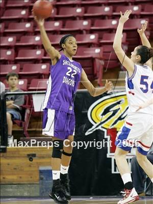 Thumbnail 2 in Sacramento vs St. Ignatius (CIF NorCal D3 Final) photogallery.
