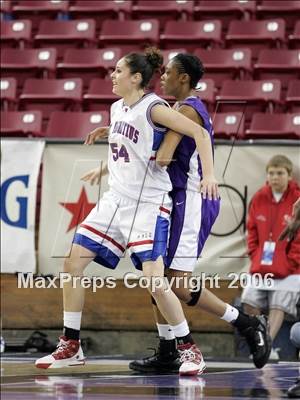 Thumbnail 1 in Sacramento vs St. Ignatius (CIF NorCal D3 Final) photogallery.