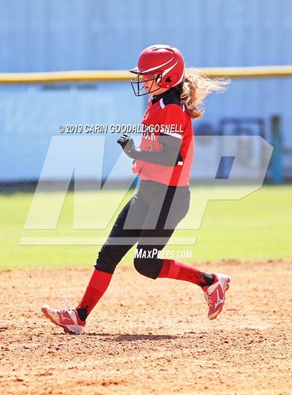 Thumbnail 3 in Tarboro vs. Currituck County (DH Conley Easter Tournament) photogallery.