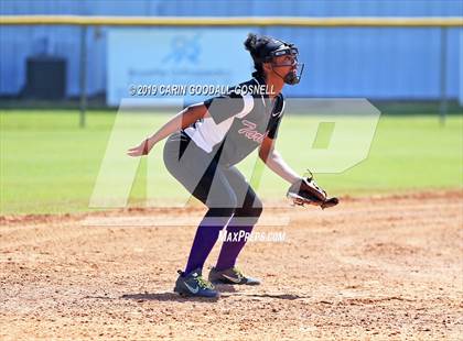 Thumbnail 2 in Tarboro vs. Currituck County (DH Conley Easter Tournament) photogallery.