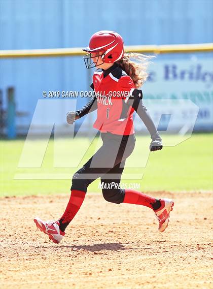 Thumbnail 2 in Tarboro vs. Currituck County (DH Conley Easter Tournament) photogallery.