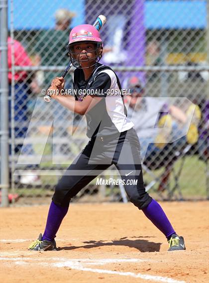 Thumbnail 3 in Tarboro vs. Currituck County (DH Conley Easter Tournament) photogallery.